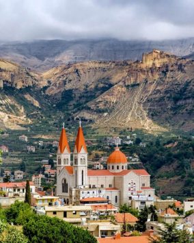 pielgrzymka-do-libanu-1-284×355